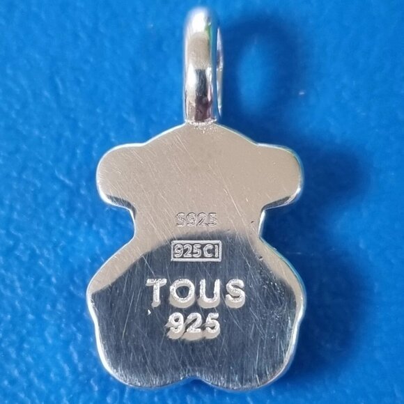 Tous Sterling Silver Medium Onyx Bear Pendant 15mm - Picture 5 of 7